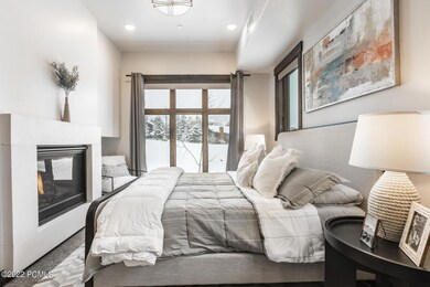7_Master-Suite_1800x1200_3797882