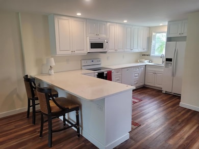 5111 SE Miles Grant Rd unit 104, Stuart, FL 34997 - photo 3