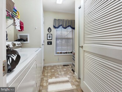 72 Reagan Ct, Millville, NJ 08332 - photo 6