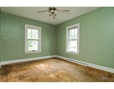 143 S Elmwood Ave, Waukegan, IL 60085 - photo 7