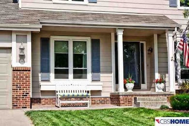 17026 Holmes Cir, Omaha, NE 68135 - photo 2