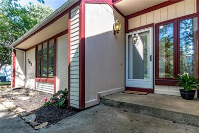 203 Toucan St, Raymore, MO 64083 - photo 6