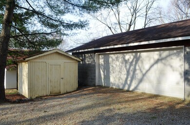 6516 Firethorn Way, Louisville, KY 40229 - photo 3