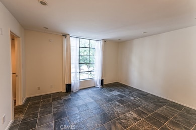 11817 Texas Ave unit 1, Los Angeles, CA 90025 - photo 5