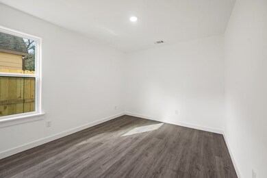 7629 Sundown Dr, Houston, TX 77028 - photo 6