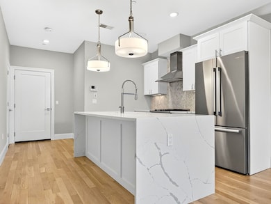 275 Old Colony Ave unit 6, Boston, MA 02127 - photo 4