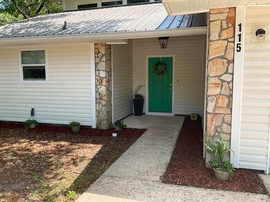 32 7th Ave 115