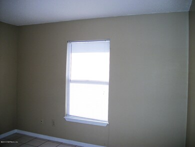 7615 Melissa Ct N, Jacksonville, FL 32210 - photo 7