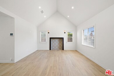 4603 W 17th St, Los Angeles, CA 90019 - photo 7