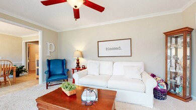 402 Dow Dr, Shelbyville, TN 37160 - photo 7