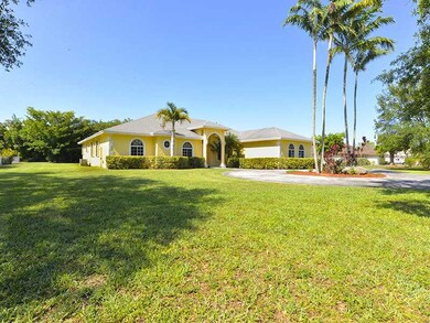 15921 SW 254th St, Homestead, FL 33031 - photo 4