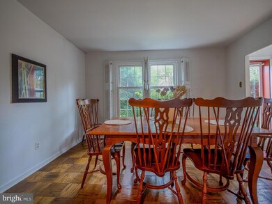 616 W Saint Andrews Dr, Media, PA 19063 - photo 5