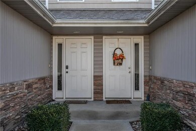 21029 Millridge St, Spring Hill, KS 66083 - photo 2