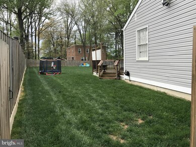 10823 Crest St, Fairfax, VA 22030 - photo 2