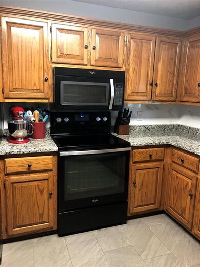 200 Sugar Mill Dr, Bowling Green, KY 42104 - photo 5