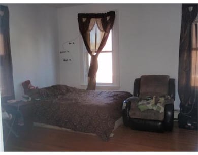 43 Thurston St, Somerville, MA 02145 - photo 5