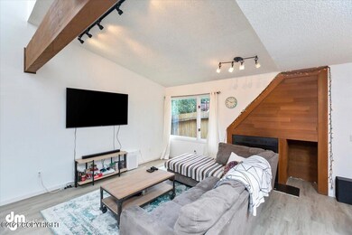 03-Living Room MS_3003