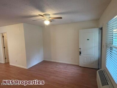 867 N Gallaher View Rd NW unit 206, Knoxville, TN 37923 - photo 6