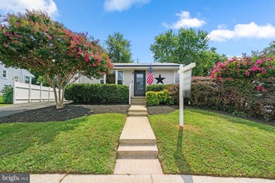 807 Bentwillow Dr, Glen Burnie, MD 21061 - photo 2