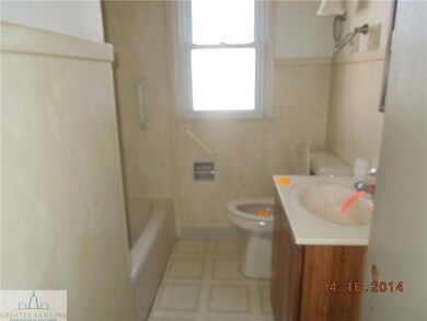 3118 Alden Dr, Lansing, MI 48910 - photo 6