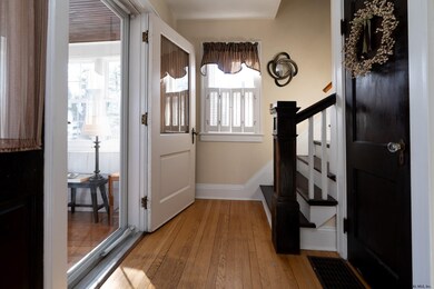 5 Chelton Ave, Troy, NY 12180 - photo 7