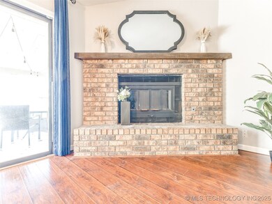 400 E Waco St, Broken Arrow, OK 74011 - photo 6