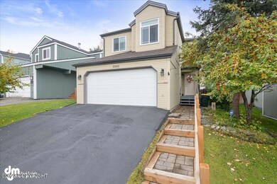 30-Front Exterior_ELI01699