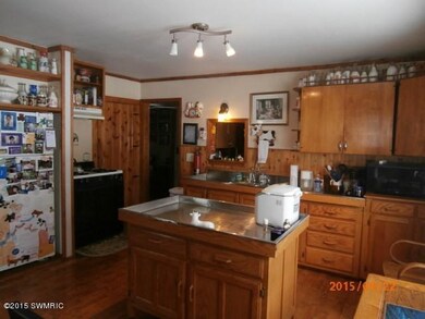11240 S Bird Lk- (10)