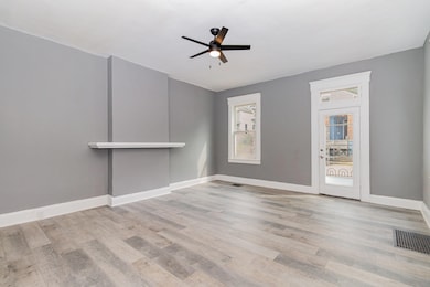 2009 Russell St, Covington, KY 41014 - photo 6