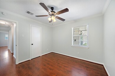 13910 Britoak Ln, Houston, TX 77079 - photo 4