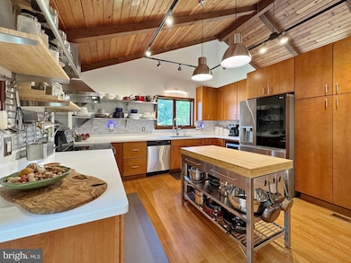 14485 Jasmine Ct, Swan Point, MD 20645 - photo 4