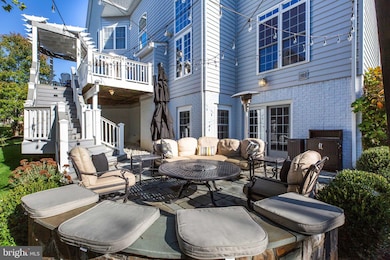 25703 Meadowhouse Ct, Chantilly, VA 20152 - photo 6