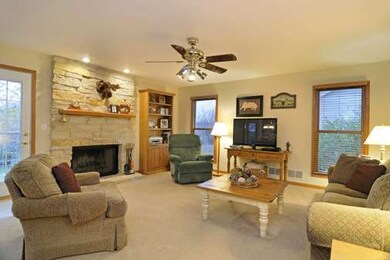 522 Bailey Dr, Batavia, IL 60510 - photo 6