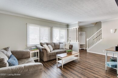 2963 Six Mile Ln unit 4B, Louisville, KY 40220 - photo 3