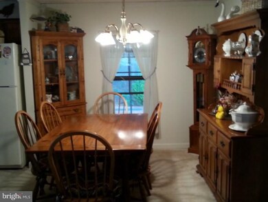 19 Drake Dr, Media, PA 19063 - photo 2