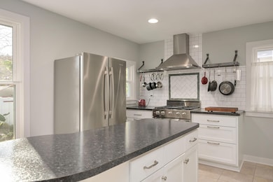 1764 Minnehaha Ave W, Saint Paul, MN 55104 - photo 4