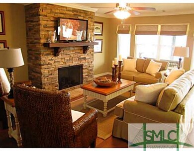 Den/Family/Great Room. Great Room w/ Hardwood Floo