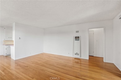 1637 E 3rd St unit 6, Long Beach, CA 90802 - photo 6