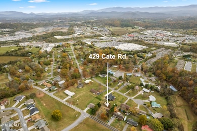 429 Cate Rd, Sevierville, TN 37862 - photo 4