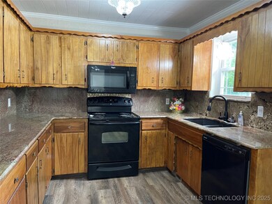 422 N Forest St, Jenks, OK 74037 - photo 4