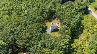 12 Honeysuckle Ln, Goffstown, NH 03045 - photo 6