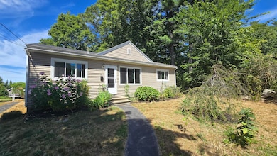 64 Laurier St, Lewiston, ME 04240 - photo 2