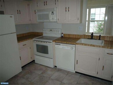 4 Mayfair Rd, Southampton, NJ 08088 - photo 5