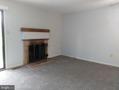 1909 Yorktown N, Norristown, PA 19403 - photo 5