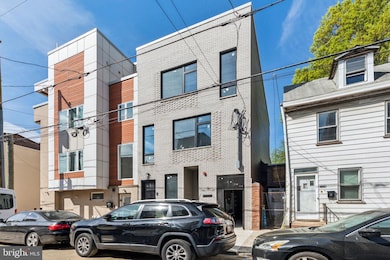 1214 E Susquehanna Ave unit D, Philadelphia, PA 19125 - photo 3