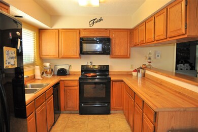 15911 Ferncliff Ln, Houston, TX 77095 - photo 4