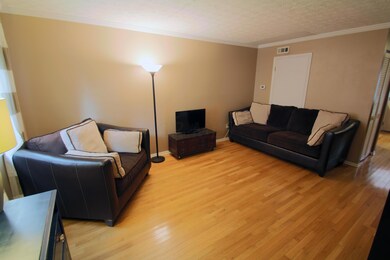 Hardwood floor great room