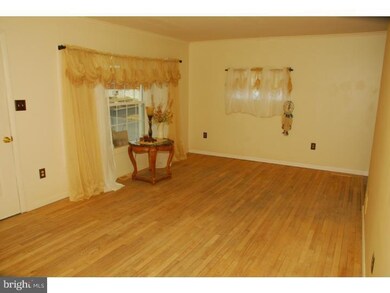 6 Taft Ave, Reading, PA 19606 - photo 4