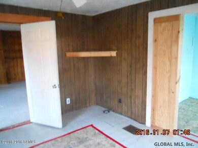 48 Walnut St, Glens Falls, NY 12801 - photo 5