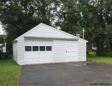 2720 Augustine Ave, Schenectady, NY 12306 - photo 3